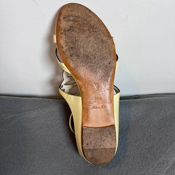 Amputee LEFT SHOE ONLY 39.5 Louis Vuitton Cream Patent Leather Cutout sandal - Picture 4 of 4